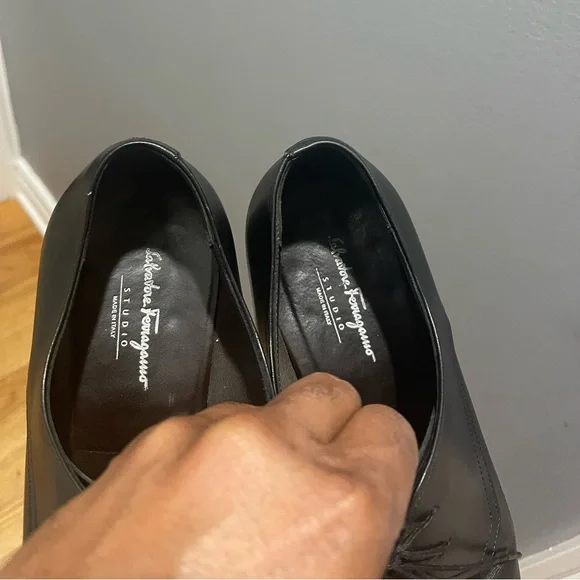 Salvatore Ferragamo Black Dress Shoes Sz 10.5 EE - Picture 2 of 13